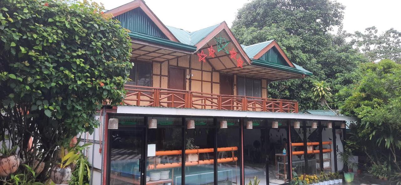 Lilys Guesthouse Coron Exterior photo